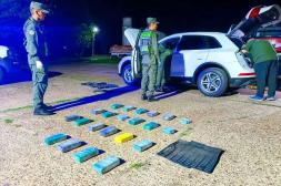 Cae uruguaya con una millonaria  carga de cocaína oculto en el auto