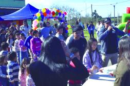 Latidos: Barrio Albisu celebró el día del niño, Pasos crecidos y más...