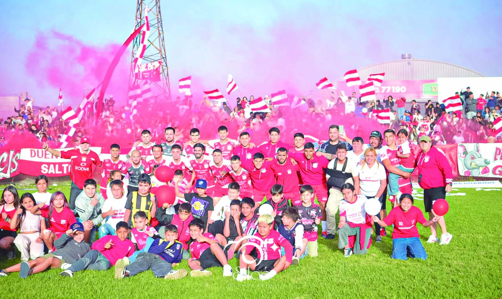 Ceibal se adueñó de la fiesta. Goleó de atrás a su clásico rival y es tercero en el campeonato. Foto: Siloé fotografías.