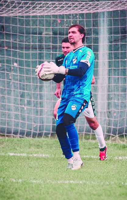 Fagúndez mantuvo la valla en cero. Foto: Liga Salteña de Fútbol / F2 Deportes.