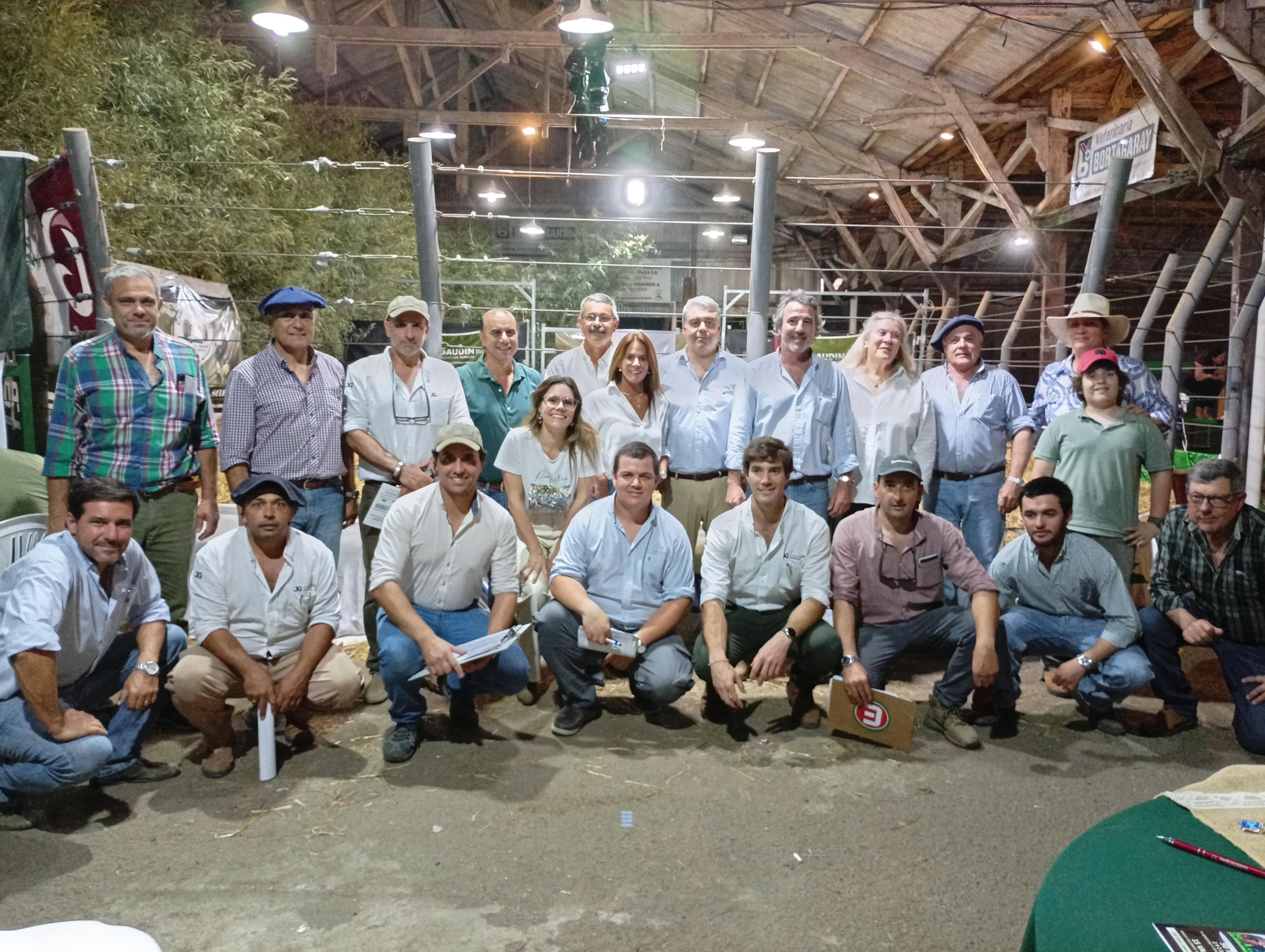 Ayer en la Agropecuaria de Salto: Don Roberto vendió el 100%, a US$ 4.822 de promedio
