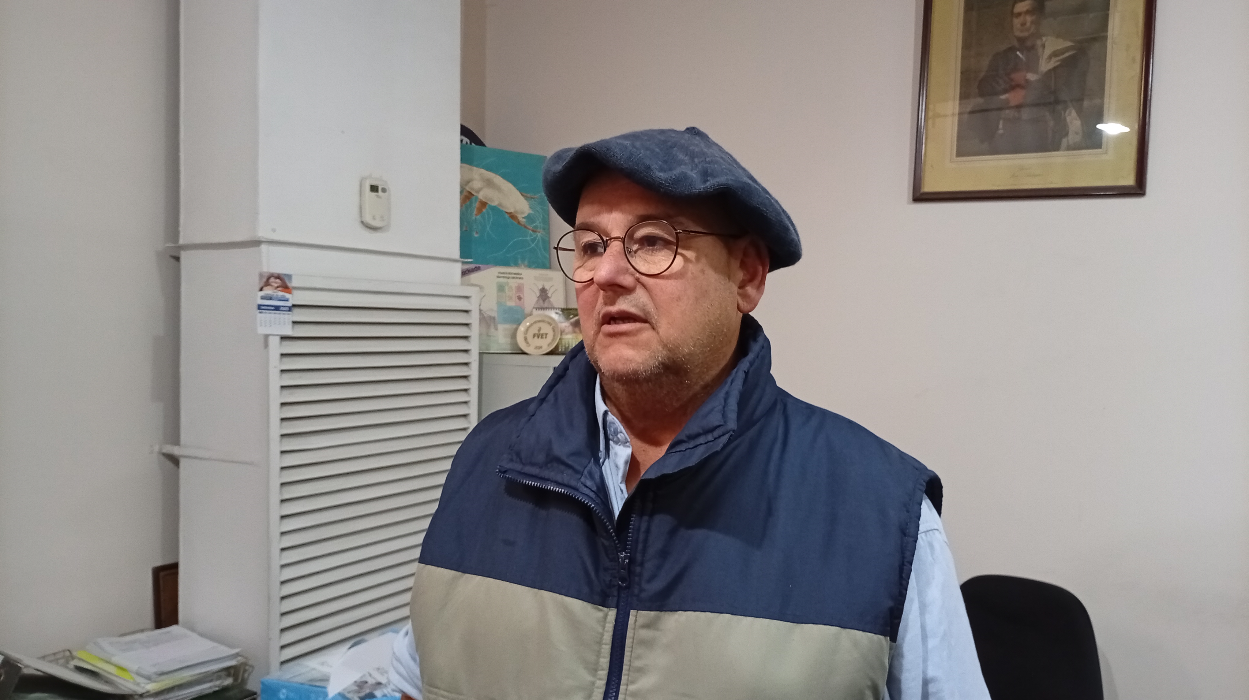 Dr. Carlos Fuellis: "el país debería comprometerse al menos una década para mover la aguja" con la garrapata