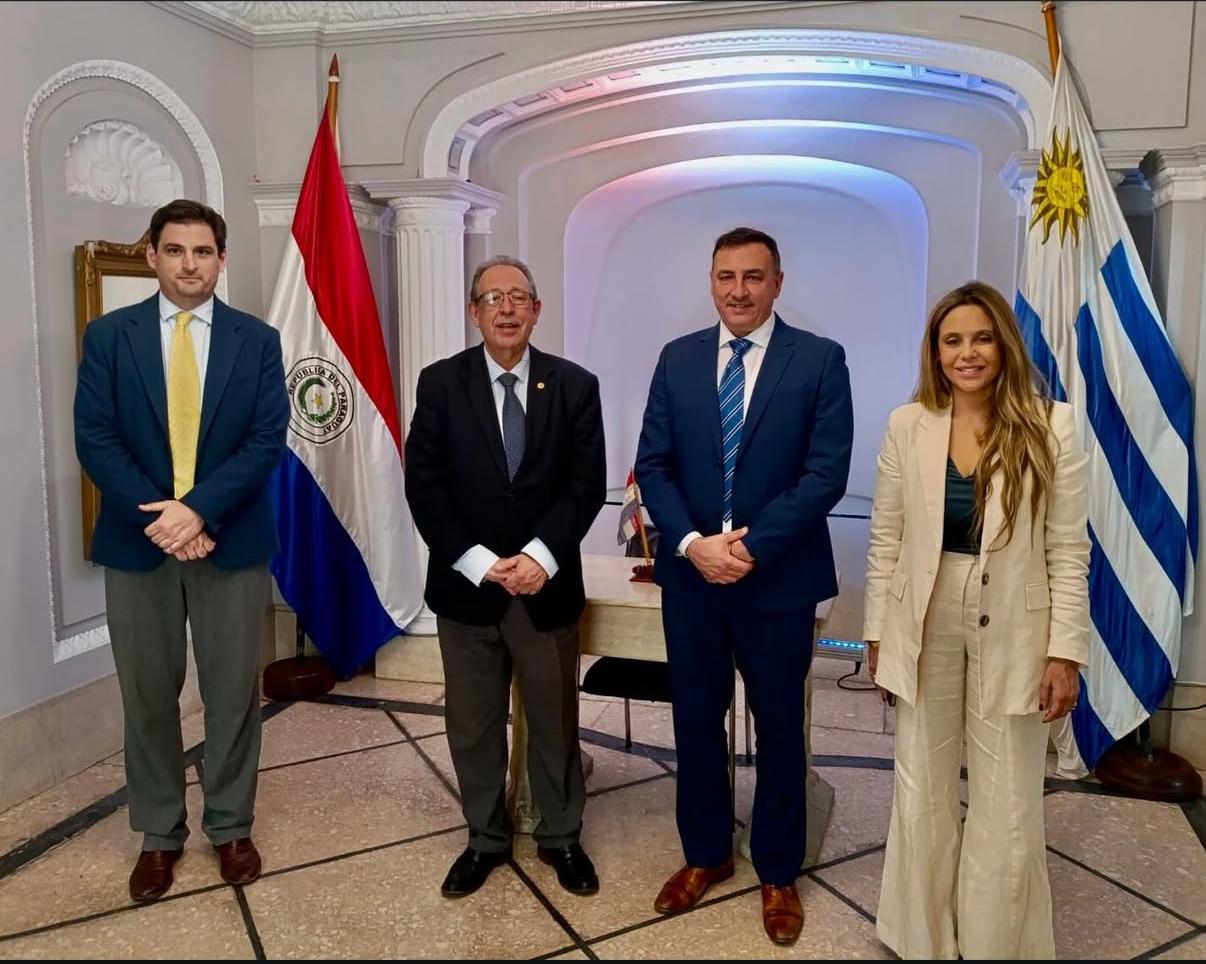 Albisu se reunió con embajador de Paraguay para fortalecer vínculos  comerciales, logísticos y turísticos