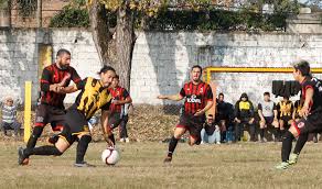 'C': entre viernes  y sábado se juega la penúltima