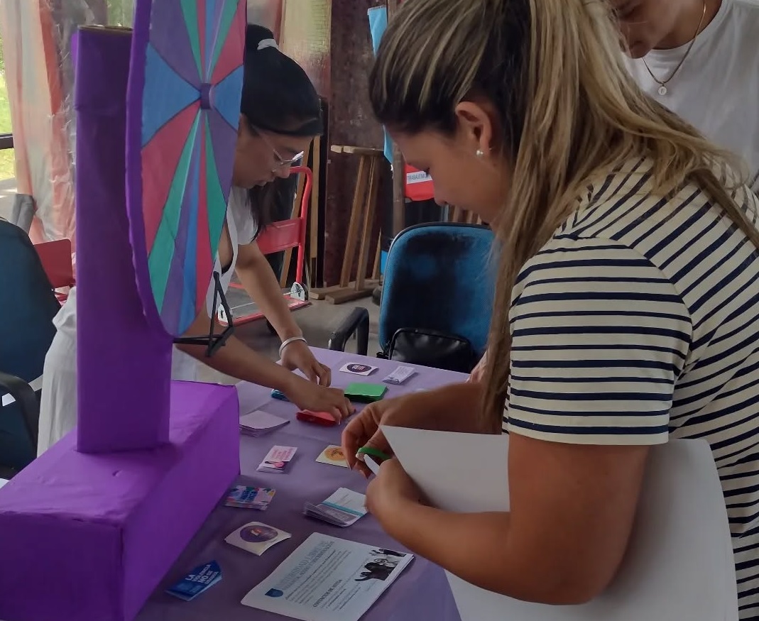 Udelar Salto instala campaña en  rechazo de la “violencia digital”