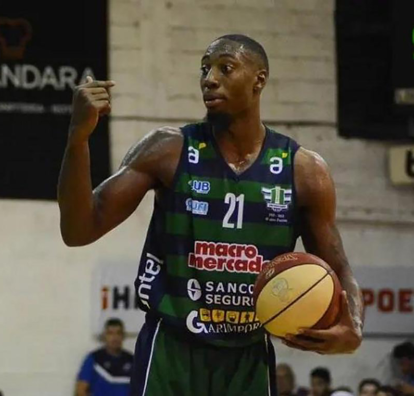 Tayron Lee, el nuevo extranjero de Ferro.