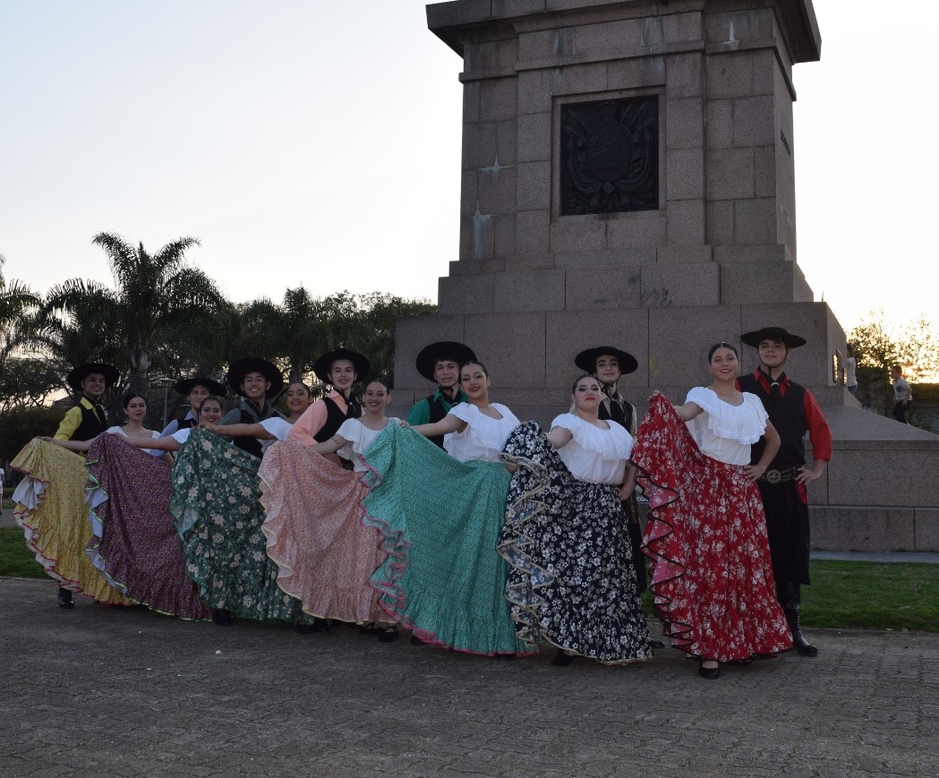 “Ecos de Libertad”: danza e historia para conmemorar 200 años de la Declaratoria de la Independencia de 1825