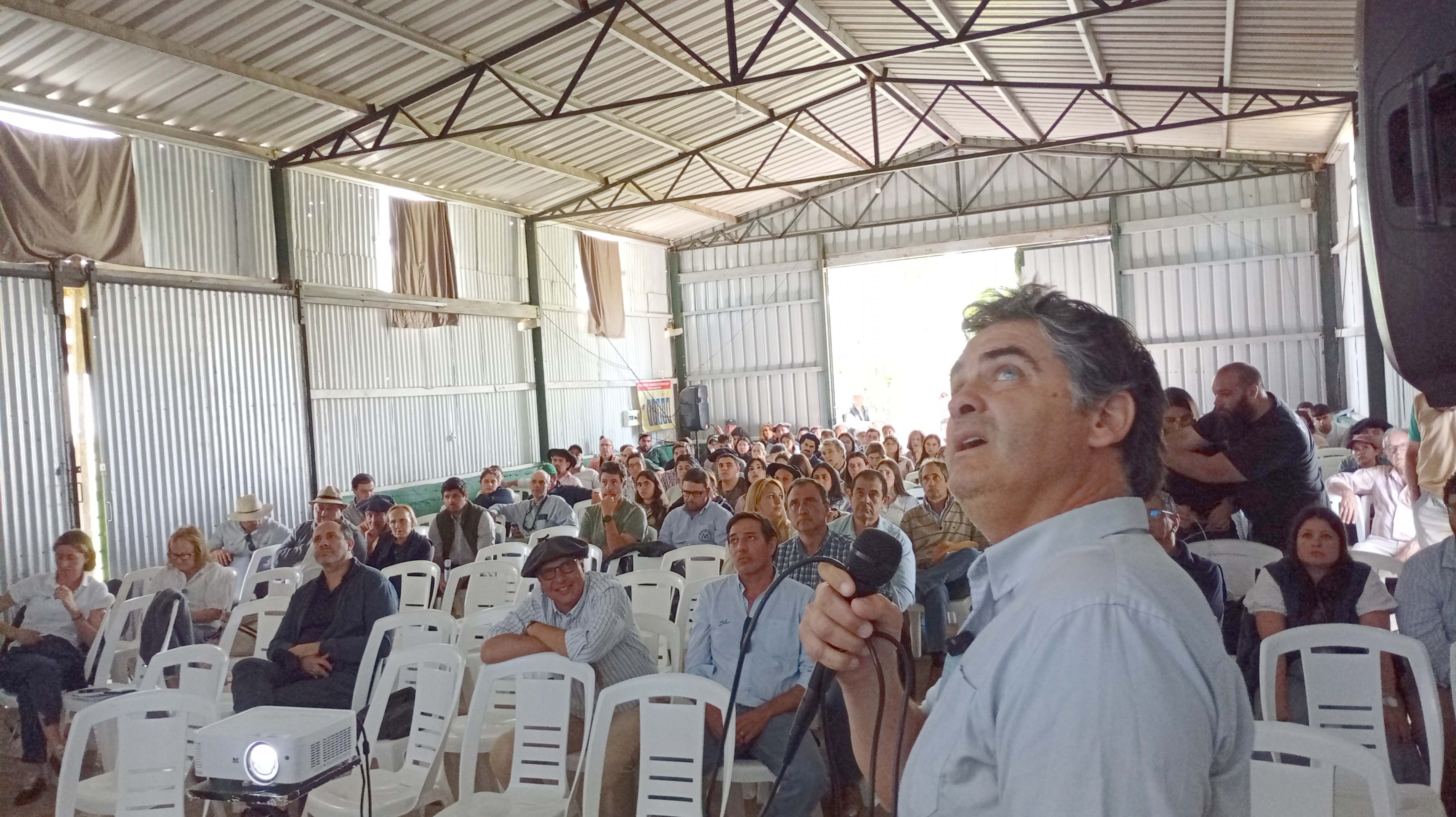 Ing. Agr. Ignacio Abella : Proyecto FPTA del SUL, busca reducir residuos de pesticidas en la lana