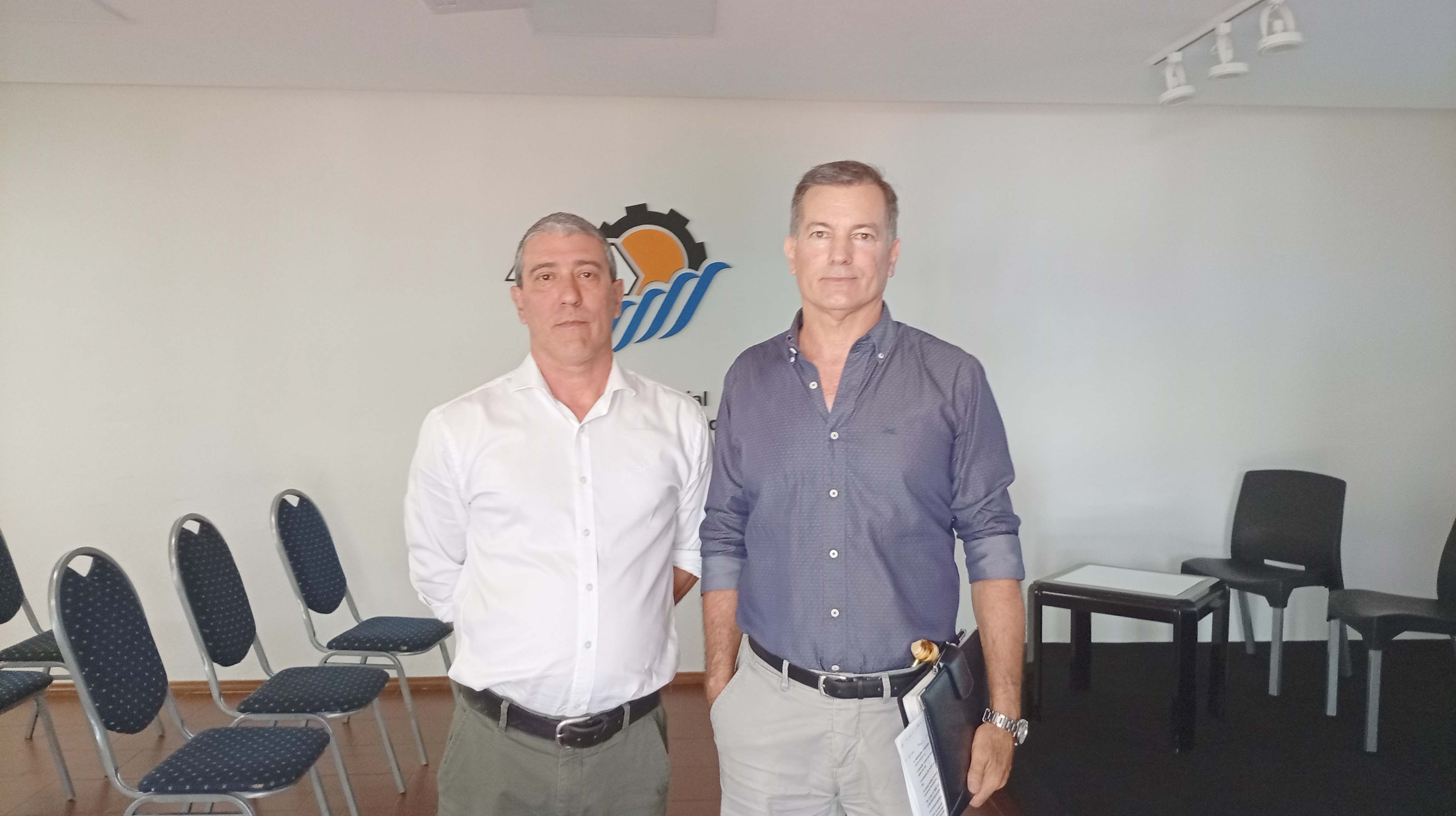 Pablo Teixeira y Dr. Gustavo Imer: Remate de la planta frigorífica de Daymán Meat, se declaró desierto