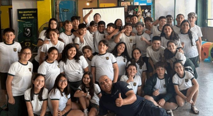 Taller clave sobre redes sociales y  protección de datos en Santa Cruz