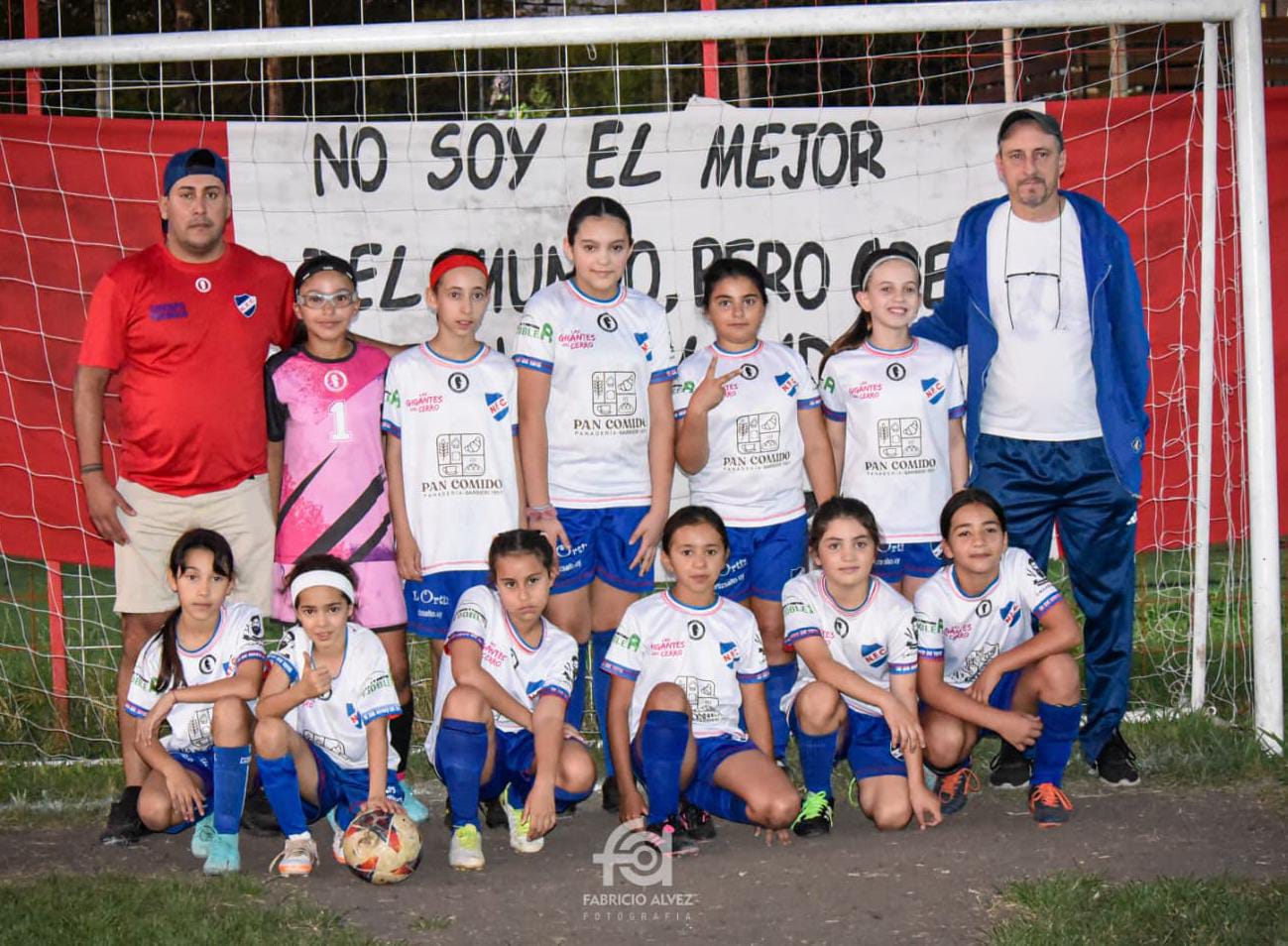 La categoría sub 10 cerró la temporada 2025. Ferro campeón y Nacional 2° lugar