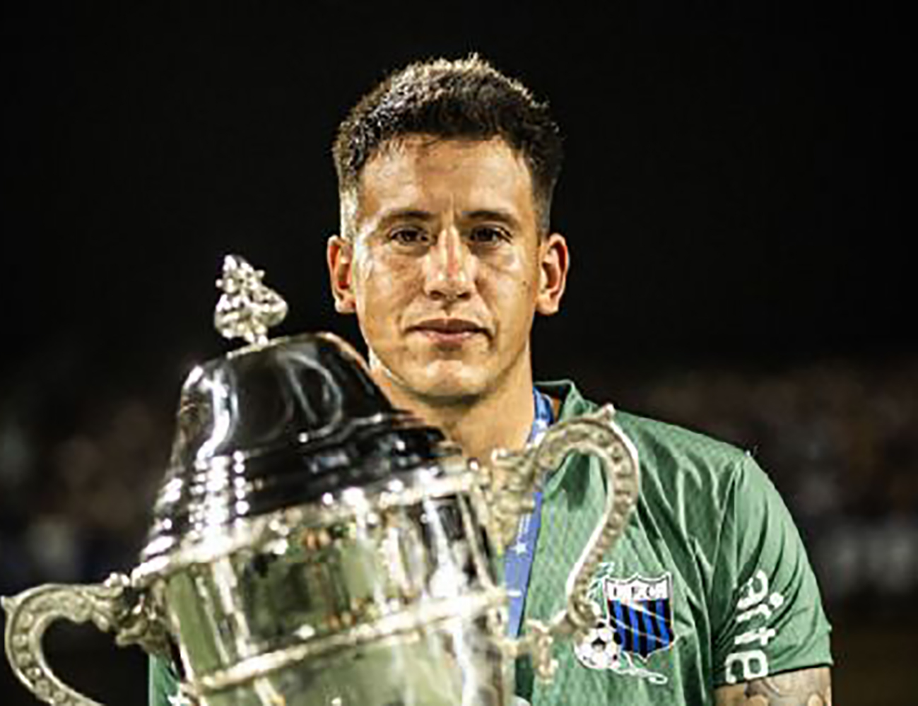 Lentinelly se va al arco de Olimpia de Paraguay