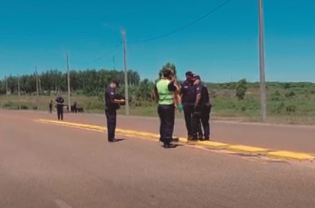 Un joven de 20 años falleció tras  chocar su moto contra columna 