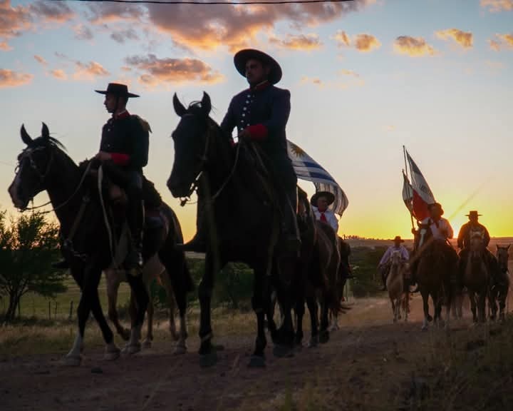 De Brum reafirma su compromiso con la  identidad oriental en Marcha al Arerunguá 