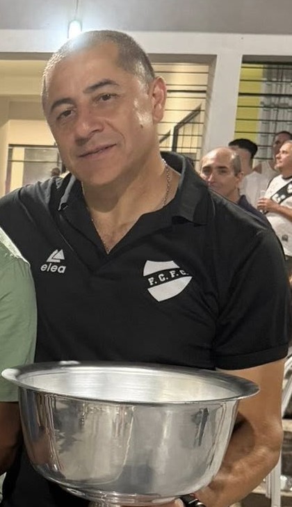 Emilio Silva y el Ferro Carril campeón: el  valor del trabajo, la convicción y el grupo