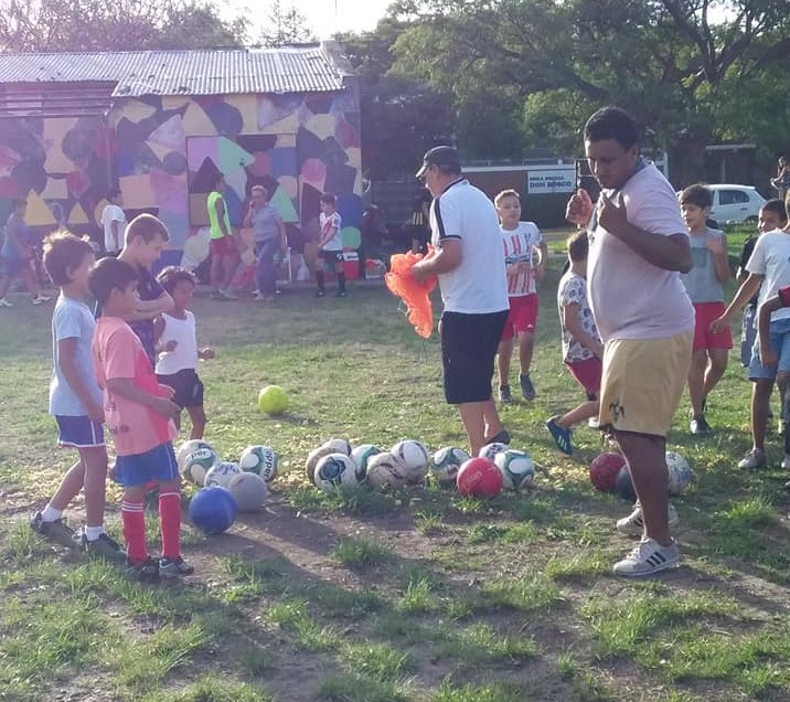 Baby Fútbol : Escuela de Fútbol Comunitaria “7 de enero  de 2012” comienza a trabajar en Tigre