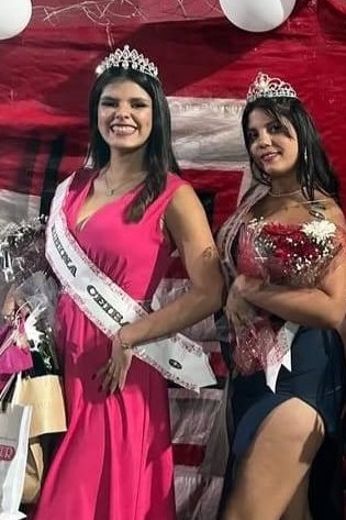 Látidos: Reina de Ceibal,  leña en stock y más...