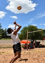 Latidos: Voley en la costa, Daymán con demanda y más...