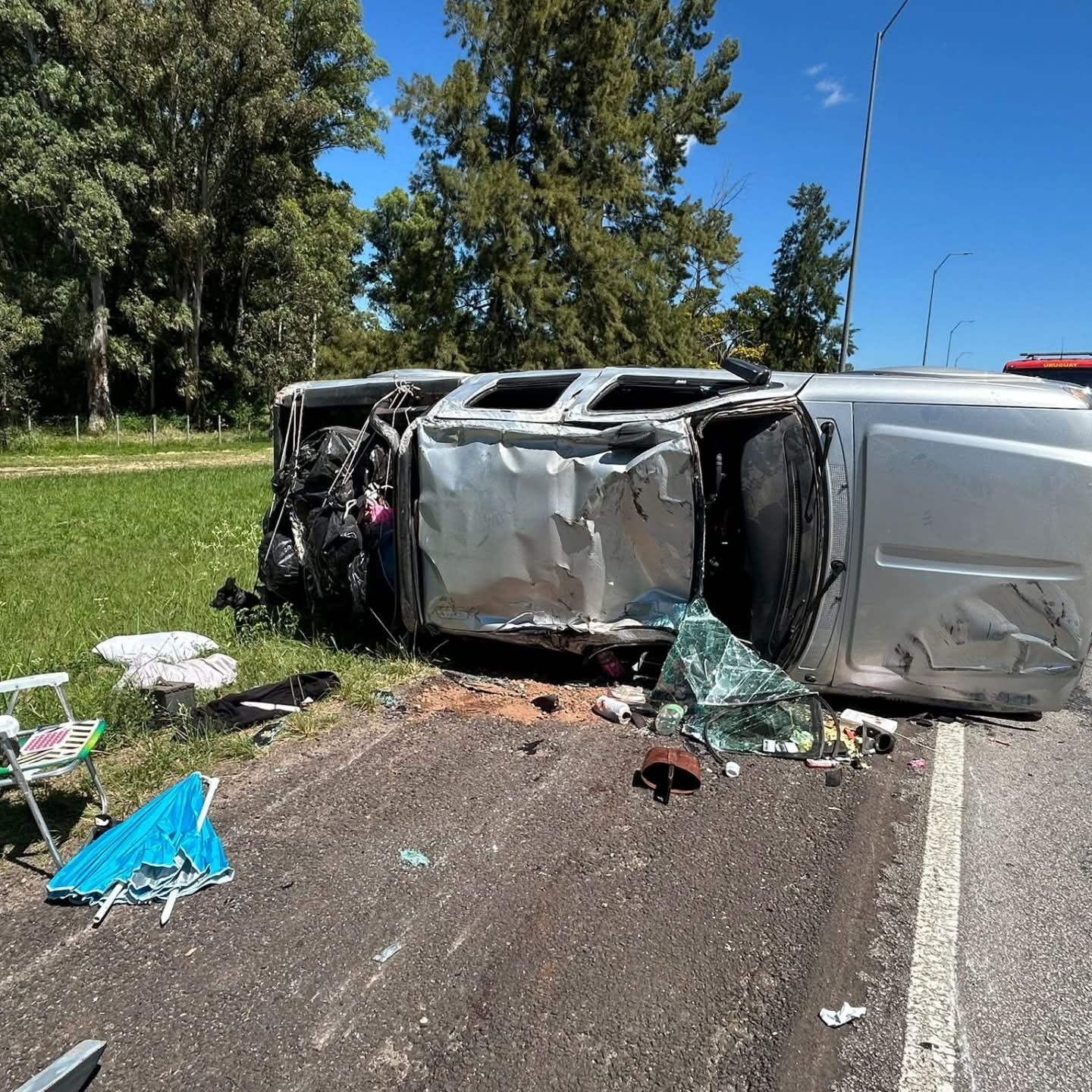 Vuelco de automóvil en Parada Daymán  con cuatro heridos, entre ellos dos niños