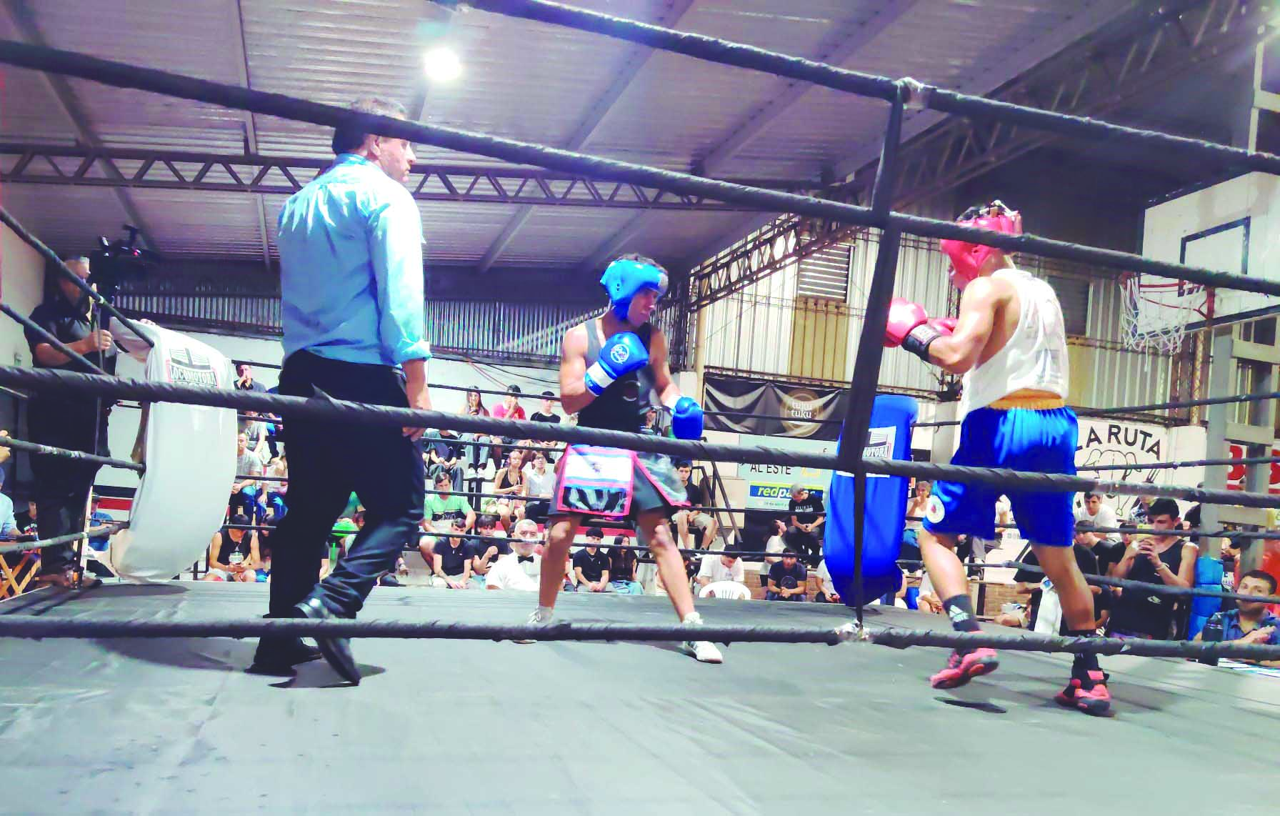 Boxeo  Velada en Juventus contó con buenos combates regionales