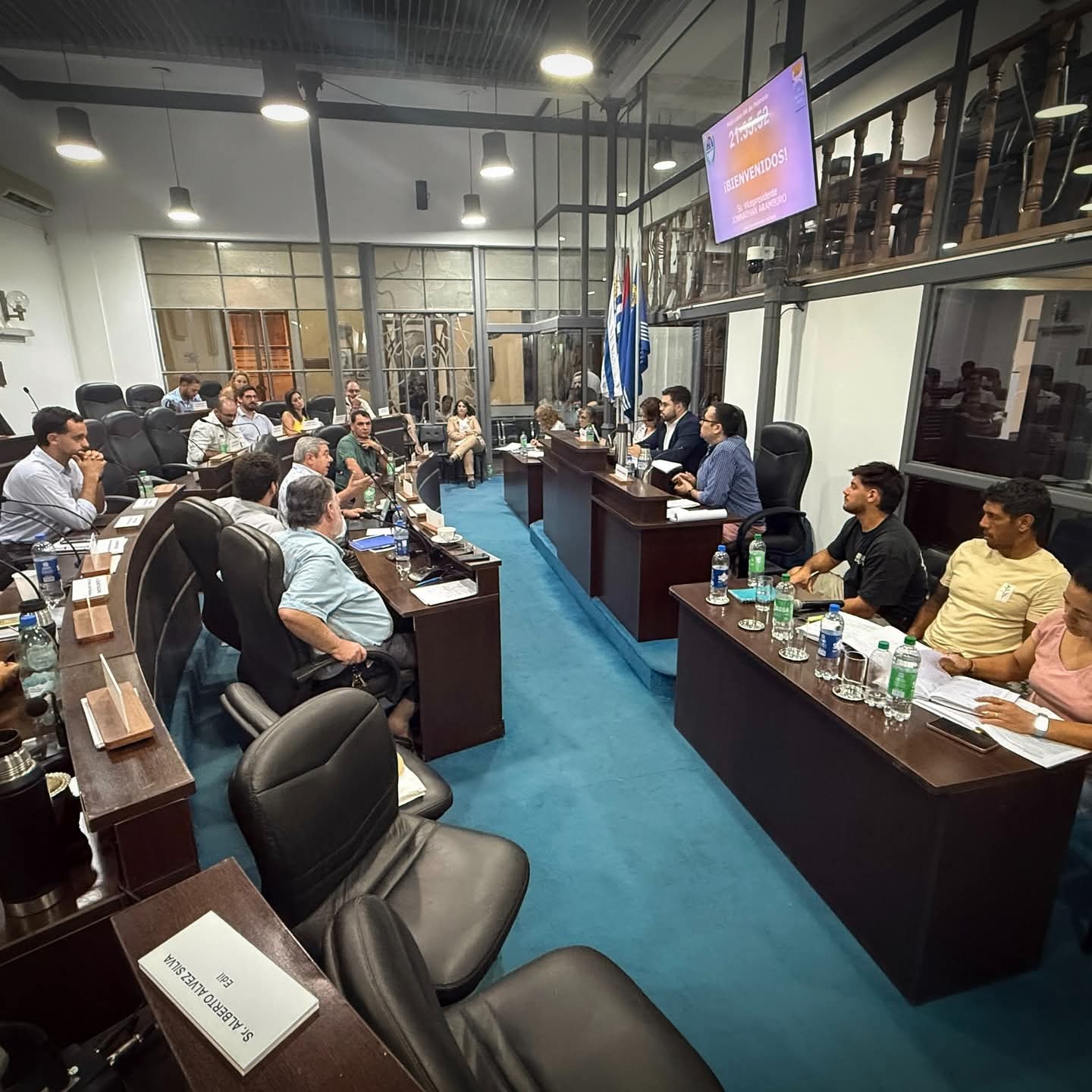 Diálogo clave entre Junta Departamental y ADEOMS para definir las prioridades en los sectores municipales