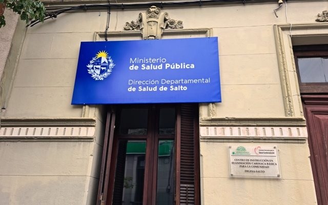 Barberos e influencers serán capacitados  como "primeros escuchas" en salud mental