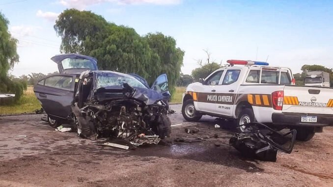 Un fallecido y tres lesionados  tras choque frontal en ruta 3