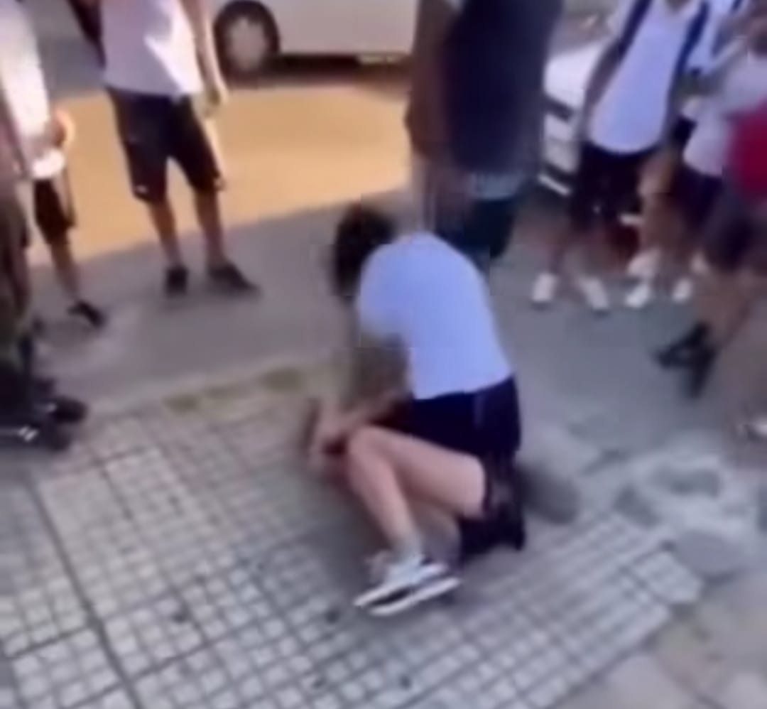 Centro Bullying llama a frenar violencia  estudiantil tras incidente en el Liceo Nº5