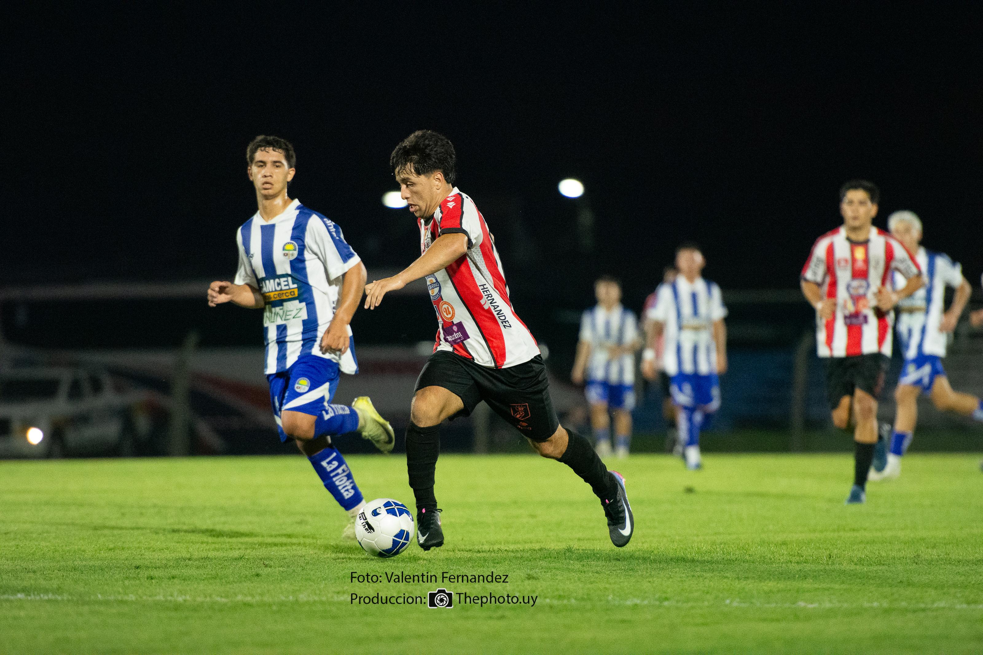 Los juveniles de Salto igualaron 1-1 en el Ubilla de Melo y buscarán el pasaje a semifinales el sábado en el Dickinson.