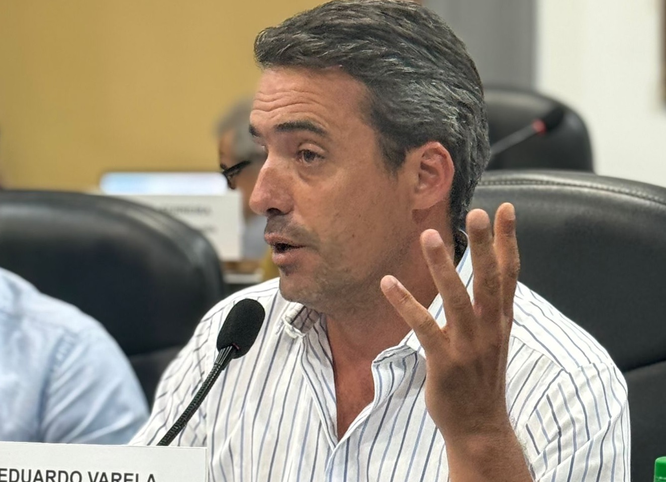 Edil Eduardo Varela Minutti se distancia  del Frente Amplio y presentó su renuncia