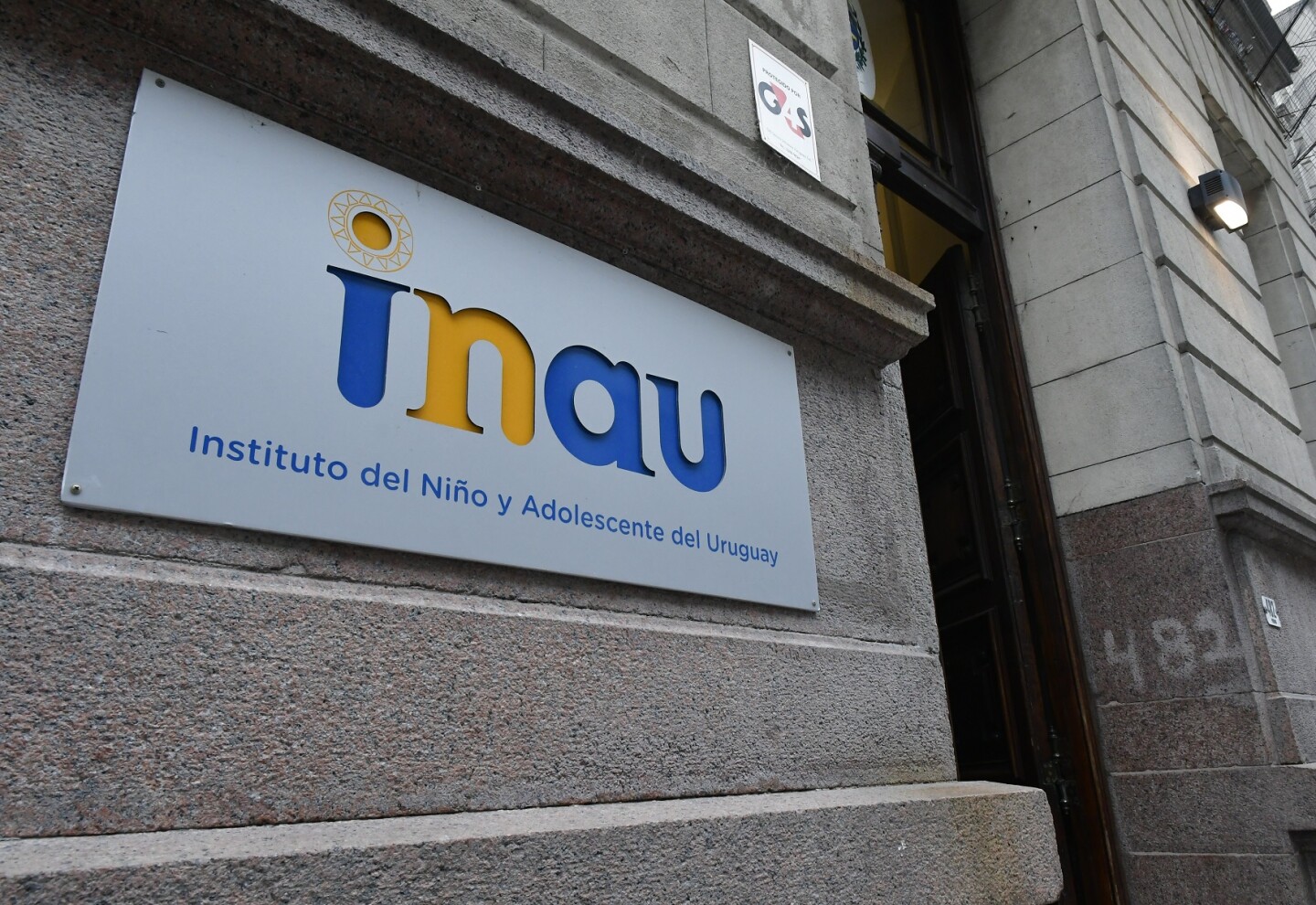 Falta de personal repercute  en la atención a niños y adolescentes a cargo del INAU