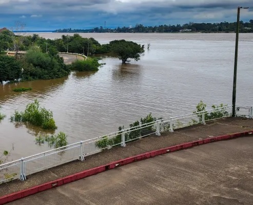 Río Uruguay mantendrá un  tope de 5 mts. frente a Salto