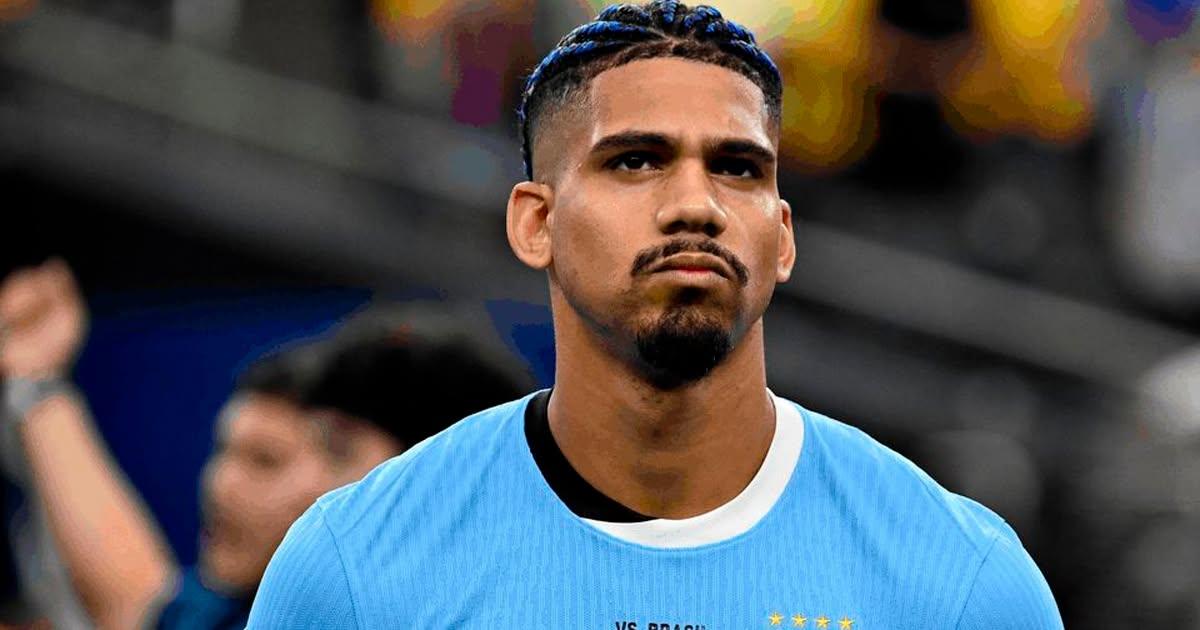 Selección de Uruguay. Ronald Araújo lesionado en un gemelo, se pierde al menos el debut 