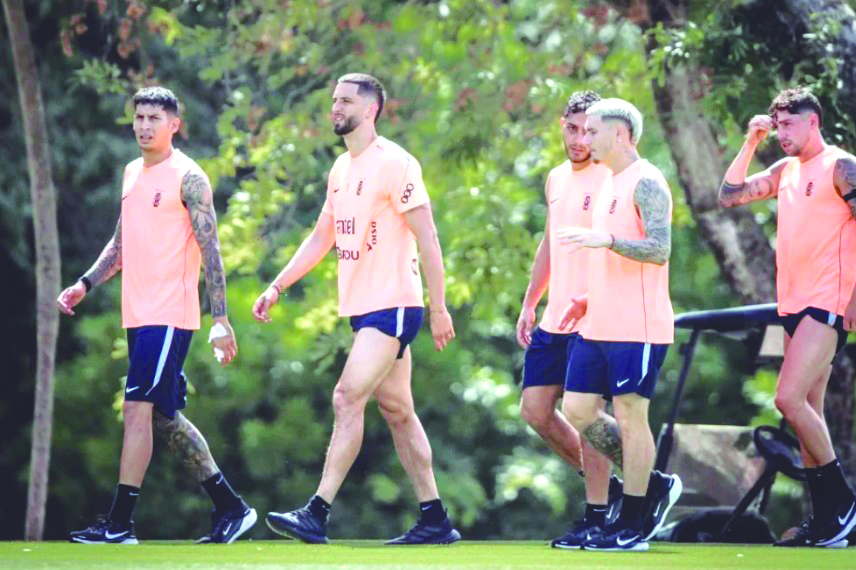 Olivera, Bentancur, Cáceres, Varela y Valverde, titulares esta noche.