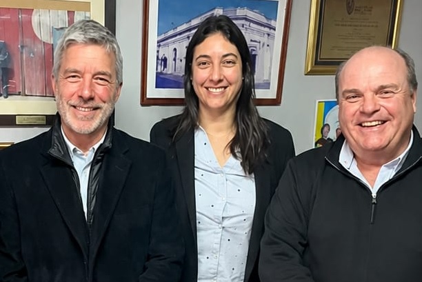 -Los candidatos estuvieron en CAMBIO.