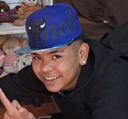 Buscan a un adolescente de 14 años que está ausente de su hogar 