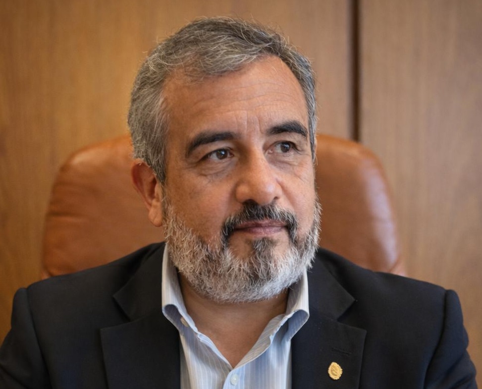 Diputado Horacio de Brum impulsa  recortes de gastos en el Parlamento