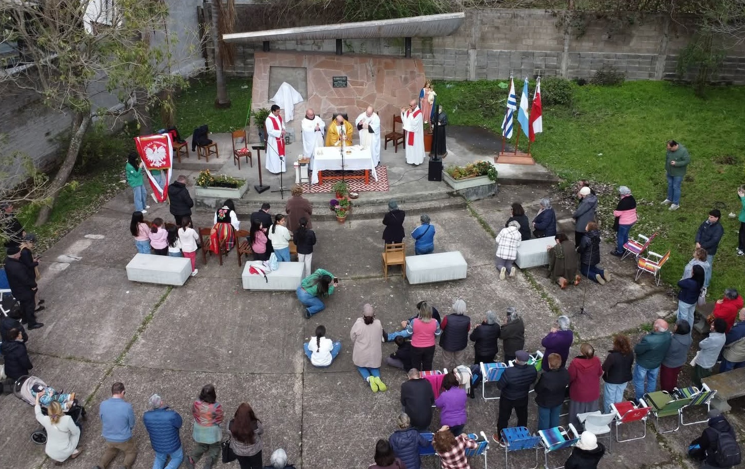 Salto rindió homenaje a Juan Pablo II con la inauguración de su busto y celebración especial a 38 años de su histórica visita