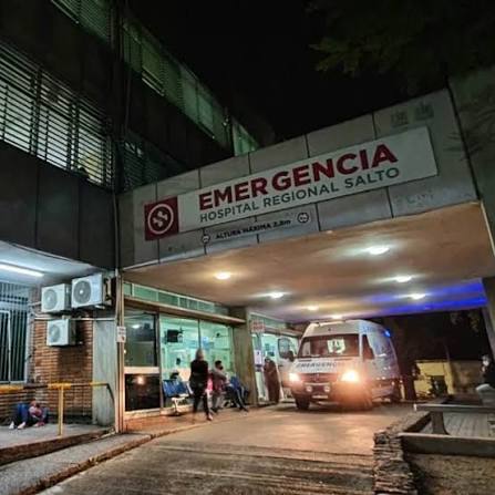Un hombre de 44 años fue hallado  herido de arma blanca en el abdomen