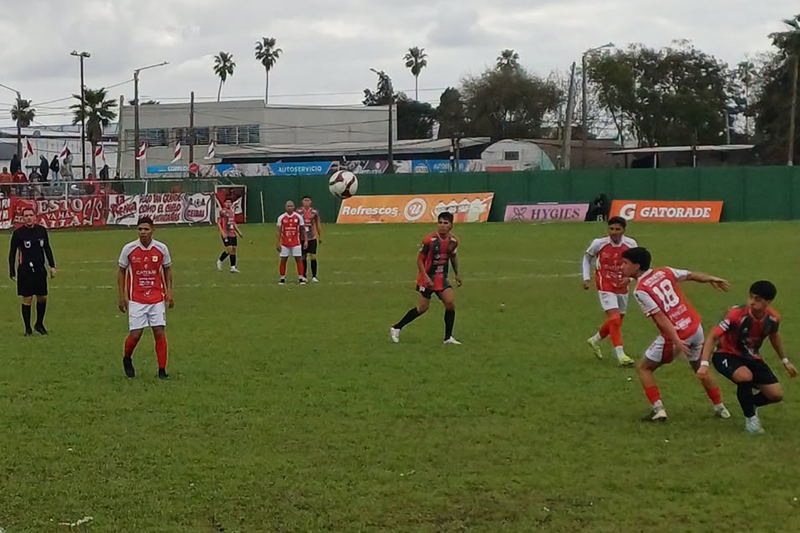 Ceibal vencía 2-0 a Almagro, se quedó en el final y se lo empataron.