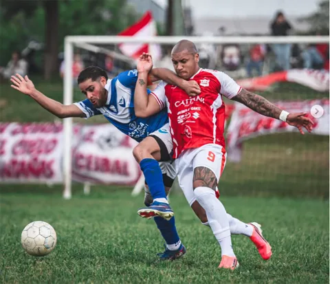 Ganaron Libertad, Ceibal y Salto Nuevo: Arsenal le volvió a ganar a la "U"  y sigue siendo el único puntero