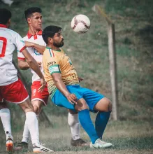 Jugada la quinta fecha del campeonato Salteño de la Divisional 'C' quedó un solo puntero en la tabla tras el empate de Huracán y el triunfo del 'Santo', que ahora mira a todos desde arriba. Foto 'Liga Salteña de Fútbol'