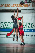 Ferro Carril se puso arriba 1-0.