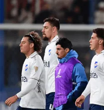Los jugadores fueron blanco de reprobación en la eliminación de Copa Libertadores.