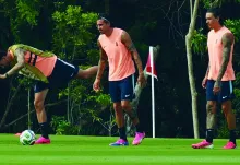 Josema Giménez y Darwin Núñez en el entrenamiento; serían dos de los cambios de Bielsa para mañana. Foto 'El País'