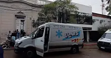 El siniestro ocurrido en calle Brasil desplegó la rápida intervención de emergencias médicas.