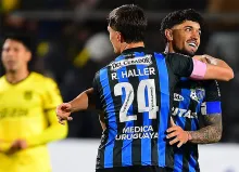 El negriazul nuevo líder del Clausura. 'Tenfield'
