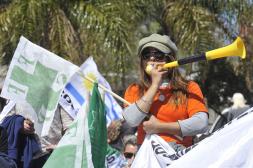 Trabajadores del Hospital de Salto  protestaron por mayor presupuesto