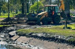 Intendencia realiza tareas de  mejoras en Parque Harriague