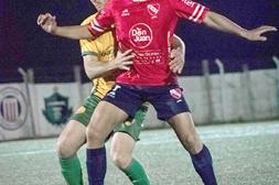 Independiente goleó al líder Cizaña y se acerca